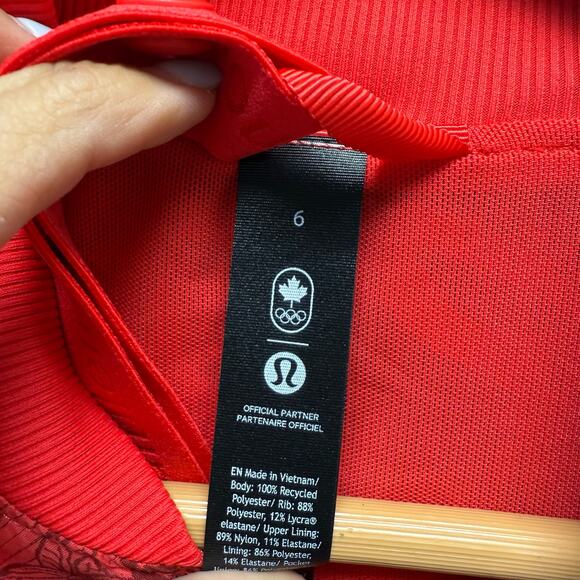 Lululemon Team Canada Women's Vented Jacquard Bomber Jacket Red Size 6 - Picture 12 of 14